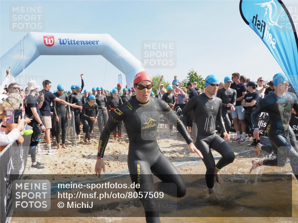 22.06.2025 - Viking Triathlon MichiJ http://msf.ph/oto/8057509 22.06.2025 10:00:25 Schwimmen 1, 6, 10, 14, 15, 28, 30, 46, 49, 52, 81, 152, 175, 176, 198, 230, 286, 288, 367, 374, 420, 455, 473, 485, 534, 544, 557, 610, 611, 617, 661 meine-sportfotos.de