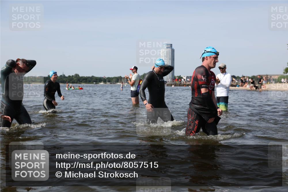22.06.2025 - Viking Triathlon Michael Strokosch http://msf.ph/oto/8057515 22.06.2025 10:38:29 Schwimmen 22, 85, 89, 156, 209, 215, 269, 398, 419, 428, 447, 509, 535, 601, 603, 659, 662 meine-sportfotos.de