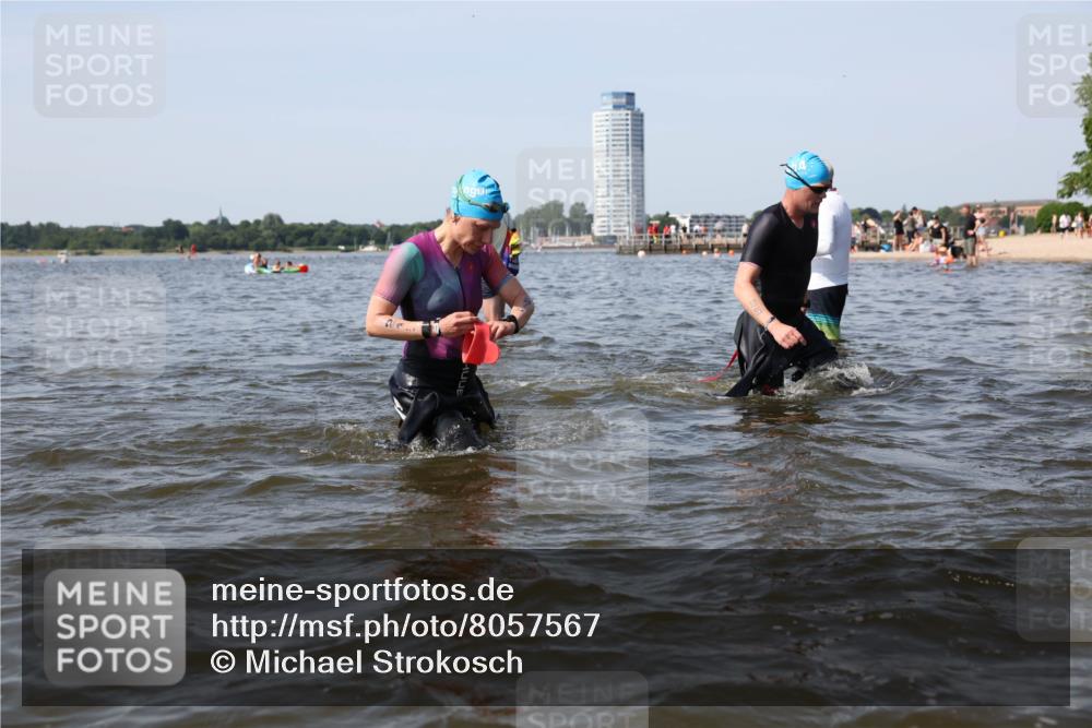 22.06.2025 - Viking Triathlon Michael Strokosch http://msf.ph/oto/8057567 22.06.2025 10:38:38 Schwimmen 22, 85, 135, 156, 164, 215, 315, 327, 398, 419, 428, 601, 603, 659 meine-sportfotos.de