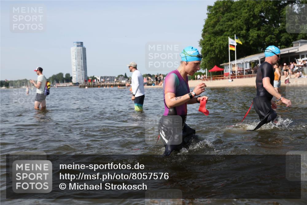 22.06.2025 - Viking Triathlon Michael Strokosch http://msf.ph/oto/8057576 22.06.2025 10:38:39 Schwimmen 22, 85, 135, 156, 164, 215, 315, 327, 419, 428, 601, 603, 659 meine-sportfotos.de