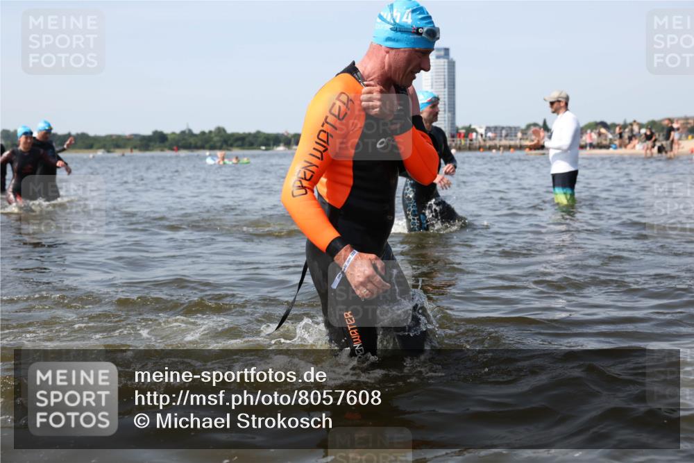 22.06.2025 - Viking Triathlon Michael Strokosch http://msf.ph/oto/8057608 22.06.2025 10:38:45 Schwimmen 26, 85, 135, 156, 164, 210, 211, 215, 315, 327, 336, 601 meine-sportfotos.de