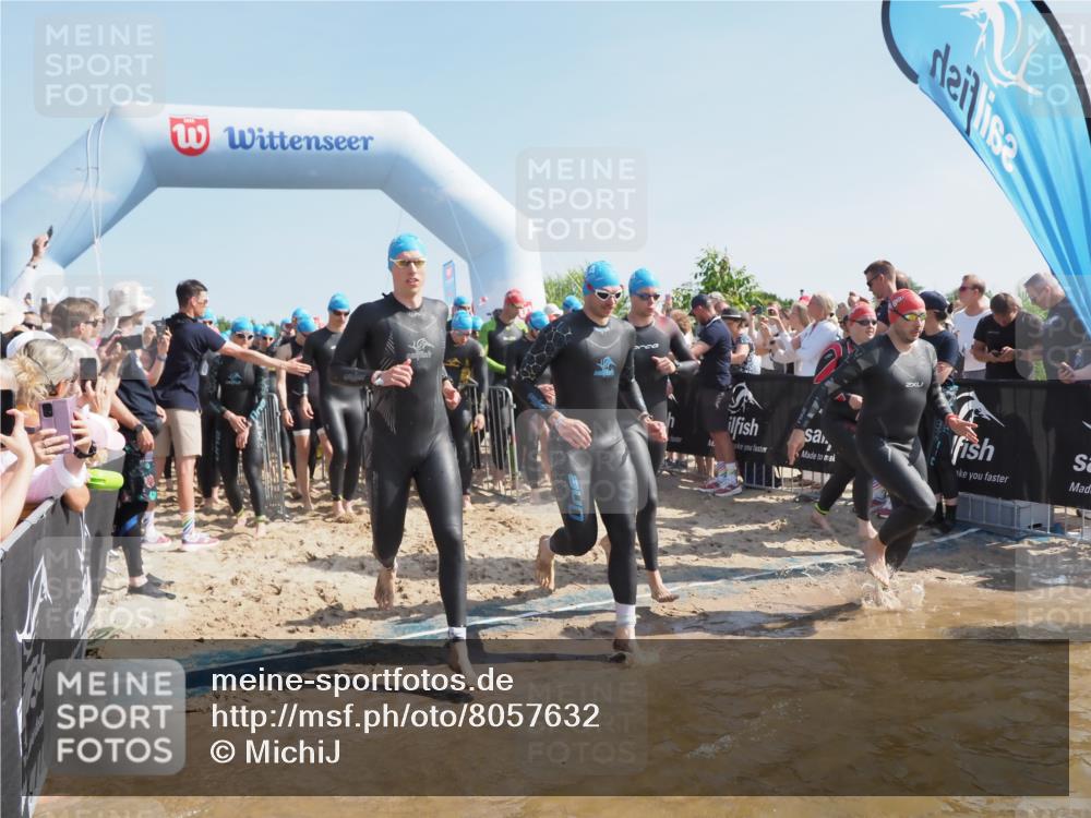 22.06.2025 - Viking Triathlon MichiJ http://msf.ph/oto/8057632 22.06.2025 10:00:31 Schwimmen 1, 6, 7, 11, 13, 14, 15, 28, 30, 45, 46, 52, 87, 152, 175, 176, 178, 196, 198, 230, 286, 288, 367, 374, 401, 534, 623, 628, 641, 642, 651, 661 meine-sportfotos.de