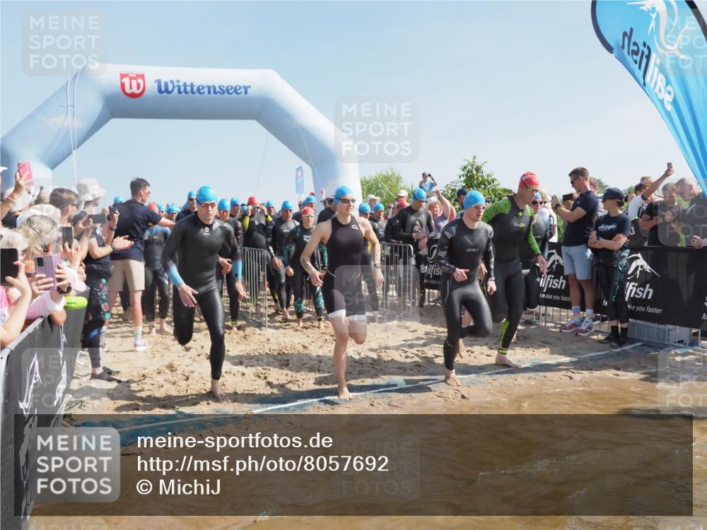 22.06.2025 - Viking Triathlon MichiJ http://msf.ph/oto/8057692 22.06.2025 10:00:36 Schwimmen 1, 7, 8, 11, 13, 30, 45, 52, 87, 152, 178, 196, 198, 200, 230, 368, 374, 401, 414, 526, 534, 616, 623, 628, 641, 642, 651, 661 meine-sportfotos.de