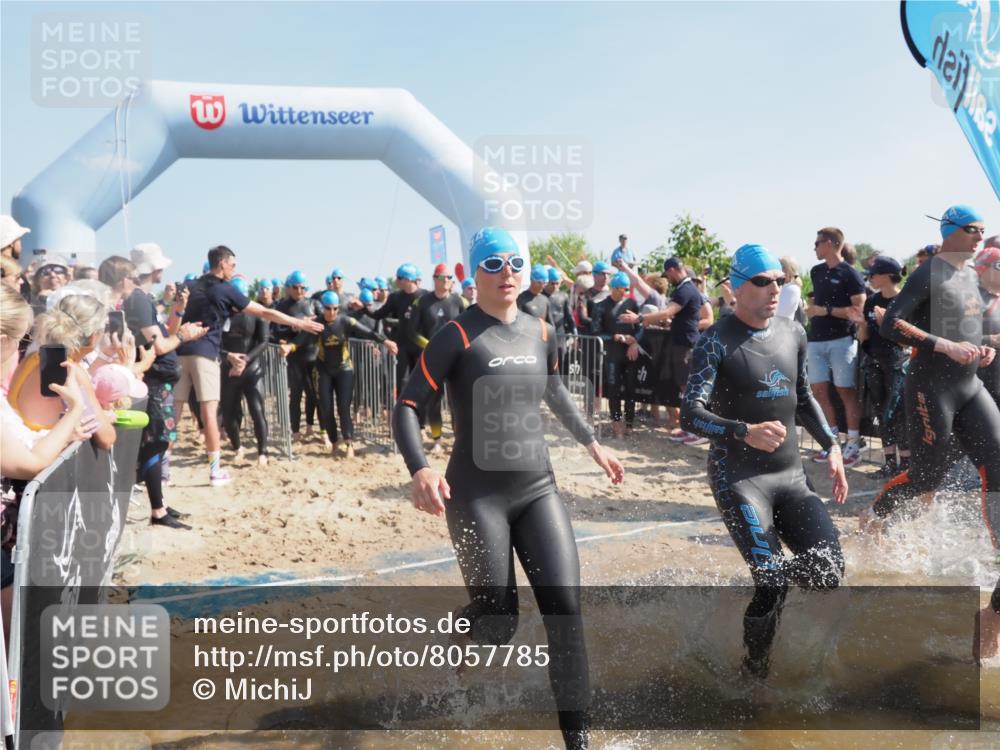 22.06.2025 - Viking Triathlon MichiJ http://msf.ph/oto/8057785 22.06.2025 10:00:42 Schwimmen 7, 8, 9, 11, 45, 87, 145, 178, 184, 196, 200, 289, 306, 368, 401, 414, 491, 526, 612, 613, 616, 623, 628, 630, 641, 642, 651 meine-sportfotos.de