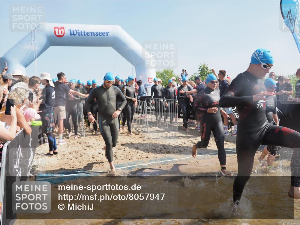 22.06.2025 - Viking Triathlon MichiJ http://msf.ph/oto/8057947 22.06.2025 10:01:07 Schwimmen 12, 50, 63, 113, 124, 131, 147, 236, 294, 330, 347, 350, 443, 458, 488 meine-sportfotos.de