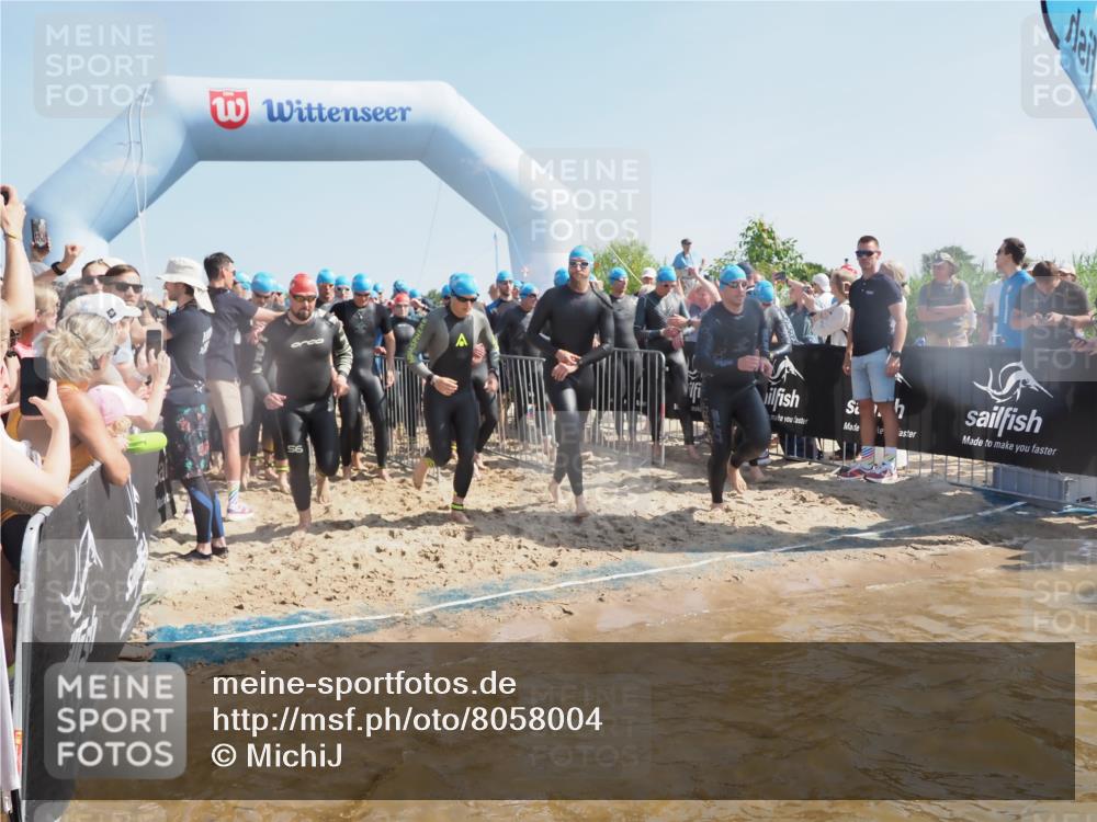 22.06.2025 - Viking Triathlon MichiJ http://msf.ph/oto/8058004 22.06.2025 10:01:15 Schwimmen 38, 53, 131, 147, 173, 214, 284, 287, 311, 330, 341, 443, 444, 488, 643 meine-sportfotos.de