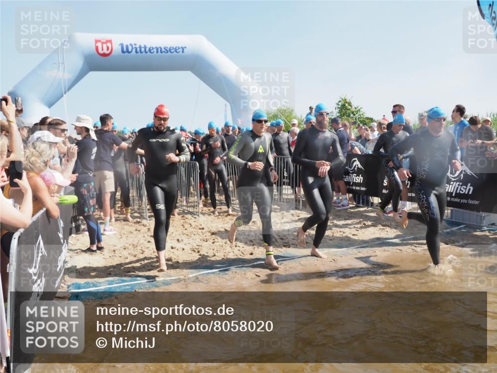 22.06.2025 - Viking Triathlon MichiJ http://msf.ph/oto/8058020 22.06.2025 10:01:16 Schwimmen 38, 53, 131, 147, 173, 214, 284, 287, 311, 330, 341, 443, 444, 488, 643 meine-sportfotos.de