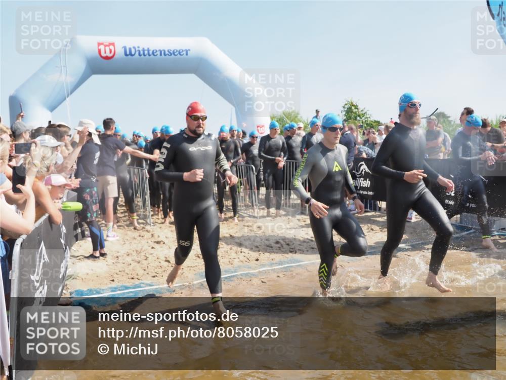 22.06.2025 - Viking Triathlon MichiJ http://msf.ph/oto/8058025 22.06.2025 10:01:16 Schwimmen 38, 53, 131, 147, 173, 214, 284, 287, 311, 330, 341, 443, 444, 488, 643 meine-sportfotos.de
