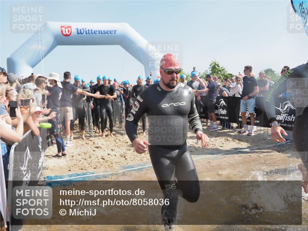 22.06.2025 - Viking Triathlon MichiJ http://msf.ph/oto/8058036 22.06.2025 10:01:17 Schwimmen 38, 53, 131, 147, 173, 214, 284, 287, 311, 330, 341, 443, 444, 488, 643 meine-sportfotos.de