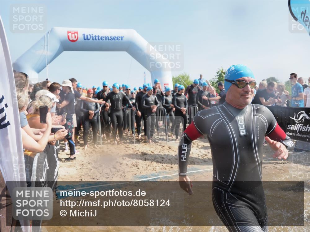 22.06.2025 - Viking Triathlon MichiJ http://msf.ph/oto/8058124 22.06.2025 10:01:43 Schwimmen 19, 33, 170, 272, 310, 320, 344, 399, 438, 461, 496, 507, 555, 604, 626 meine-sportfotos.de