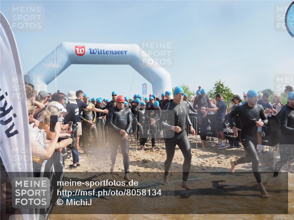 22.06.2025 - Viking Triathlon MichiJ http://msf.ph/oto/8058134 22.06.2025 10:01:47 Schwimmen 19, 33, 125, 158, 170, 271, 310, 320, 344, 355, 438, 496, 555, 604, 618 meine-sportfotos.de