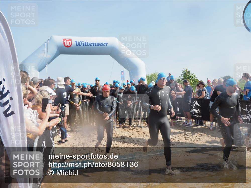 22.06.2025 - Viking Triathlon MichiJ http://msf.ph/oto/8058136 22.06.2025 10:01:47 Schwimmen 19, 33, 125, 158, 170, 271, 310, 320, 344, 355, 438, 496, 555, 604, 618 meine-sportfotos.de