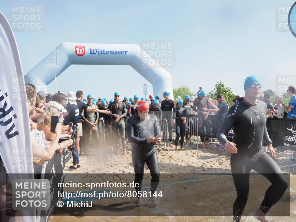 22.06.2025 - Viking Triathlon MichiJ http://msf.ph/oto/8058144 22.06.2025 10:01:47 Schwimmen 19, 33, 125, 158, 170, 271, 310, 320, 344, 355, 438, 496, 555, 604, 618 meine-sportfotos.de