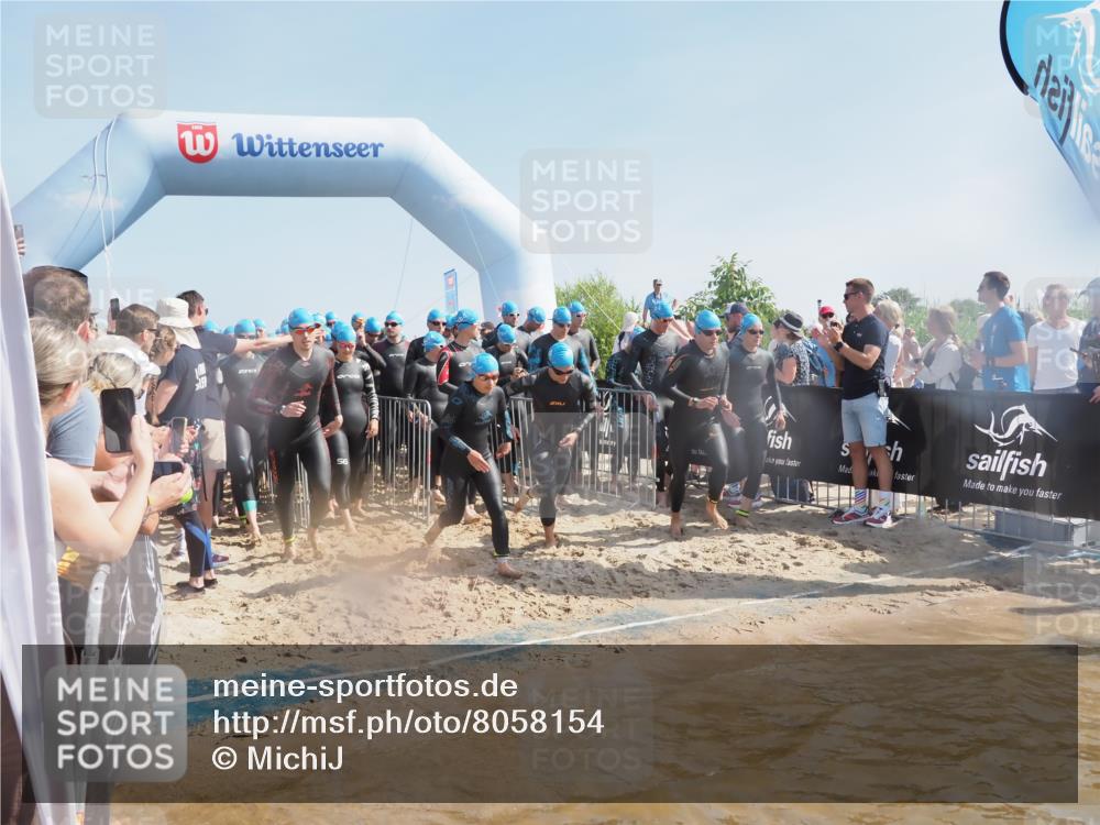 22.06.2025 - Viking Triathlon MichiJ http://msf.ph/oto/8058154 22.06.2025 10:02:01 Schwimmen 3, 17, 80, 91, 127, 137, 278, 299, 304, 365, 415, 435, 449, 492, 551 meine-sportfotos.de