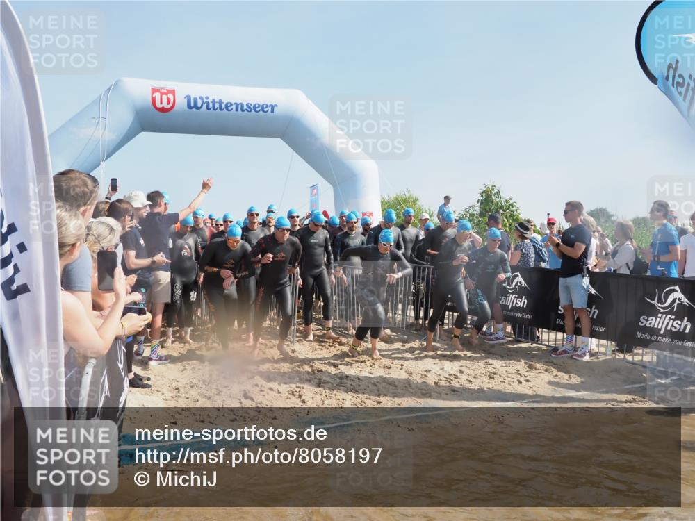 22.06.2025 - Viking Triathlon MichiJ http://msf.ph/oto/8058197 22.06.2025 10:02:10 Schwimmen 21, 107, 127, 137, 139, 149, 207, 247, 309, 365, 382, 387, 415, 492, 522 meine-sportfotos.de