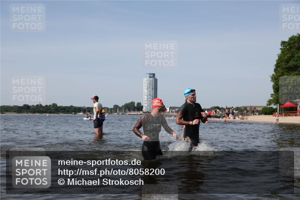 22.06.2025 - Viking Triathlon Michael Strokosch http://msf.ph/oto/8058200 22.06.2025 10:41:14 Schwimmen 94, 153, 314, 376, 390, 496, 631 meine-sportfotos.de
