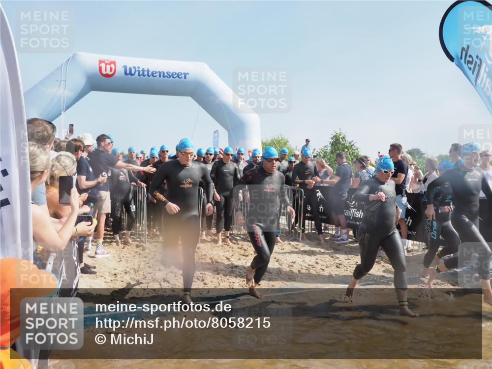 22.06.2025 - Viking Triathlon MichiJ http://msf.ph/oto/8058215 22.06.2025 10:02:11 Schwimmen 21, 107, 127, 137, 139, 149, 207, 247, 309, 365, 382, 387, 415, 492, 522 meine-sportfotos.de