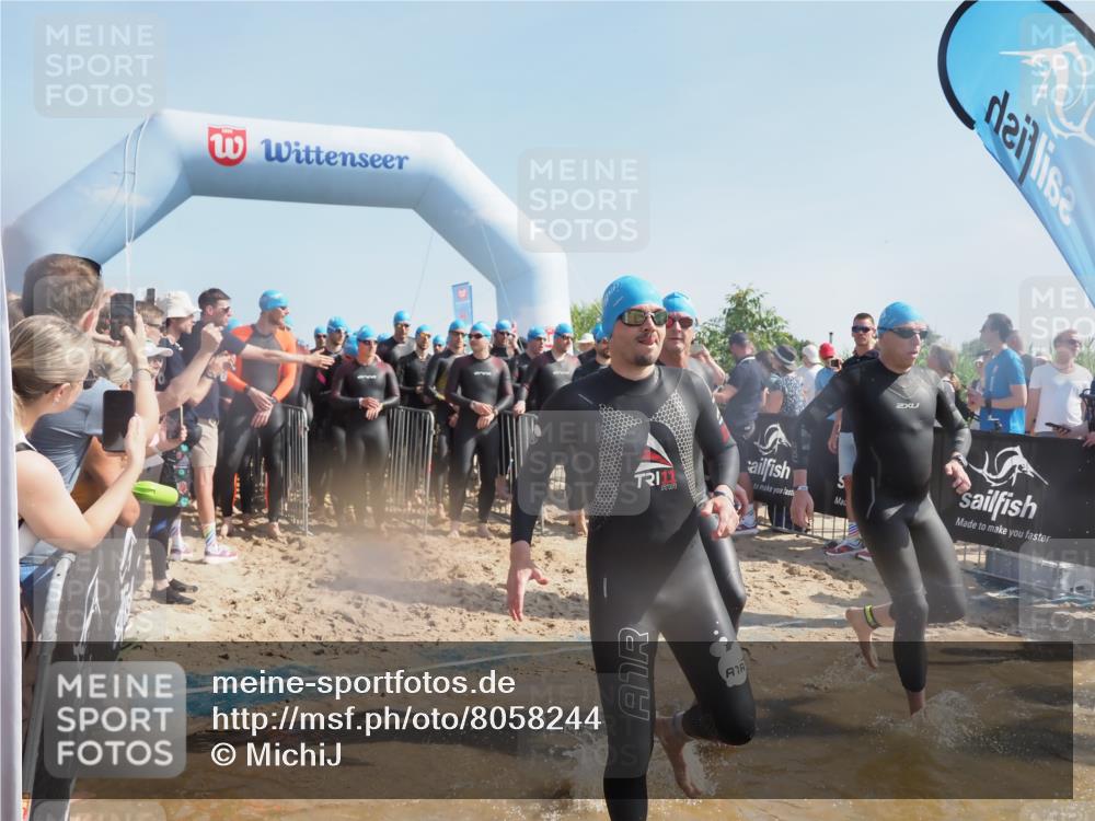 22.06.2025 - Viking Triathlon MichiJ http://msf.ph/oto/8058244 22.06.2025 10:02:18 Schwimmen 21, 75, 107, 139, 149, 207, 247, 255, 309, 331, 382, 387, 464, 469, 522 meine-sportfotos.de