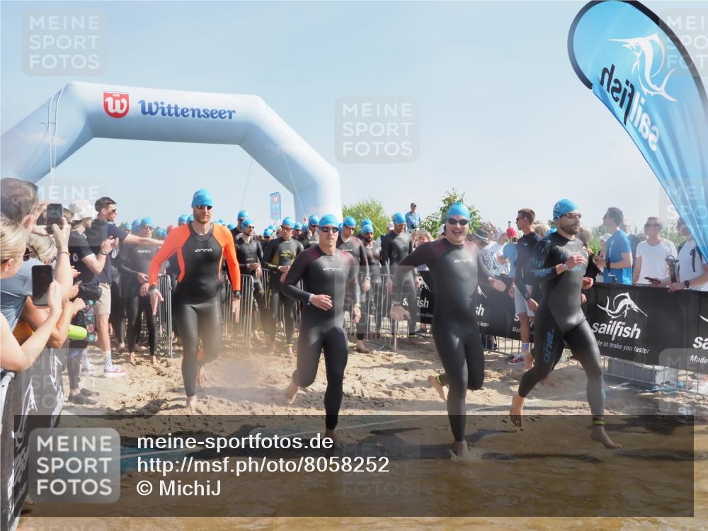 22.06.2025 - Viking Triathlon MichiJ http://msf.ph/oto/8058252 22.06.2025 10:02:22 Schwimmen 21, 75, 78, 103, 139, 180, 207, 255, 265, 283, 309, 331, 382, 464, 469 meine-sportfotos.de