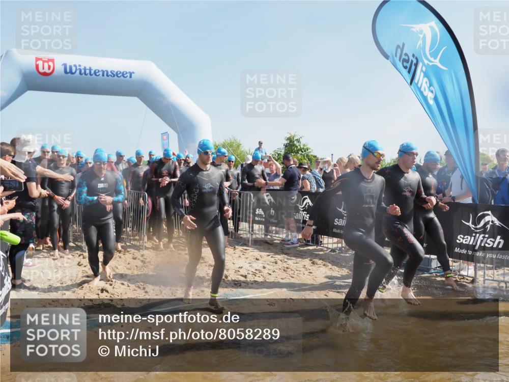 22.06.2025 - Viking Triathlon MichiJ http://msf.ph/oto/8058289 22.06.2025 10:02:31 Schwimmen 78, 103, 114, 180, 188, 189, 193, 265, 283, 297, 513, 520, 532, 546, 549 meine-sportfotos.de