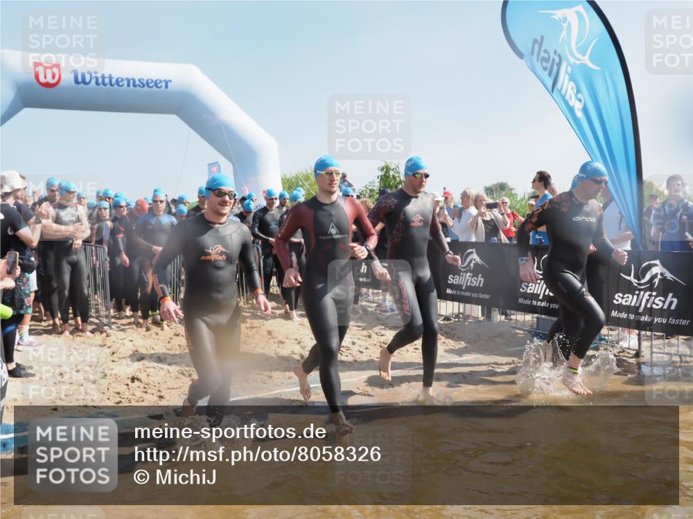 22.06.2025 - Viking Triathlon MichiJ http://msf.ph/oto/8058326 22.06.2025 10:02:37 Schwimmen 114, 161, 188, 189, 193, 264, 297, 366, 427, 429, 513, 520, 532, 546, 549 meine-sportfotos.de