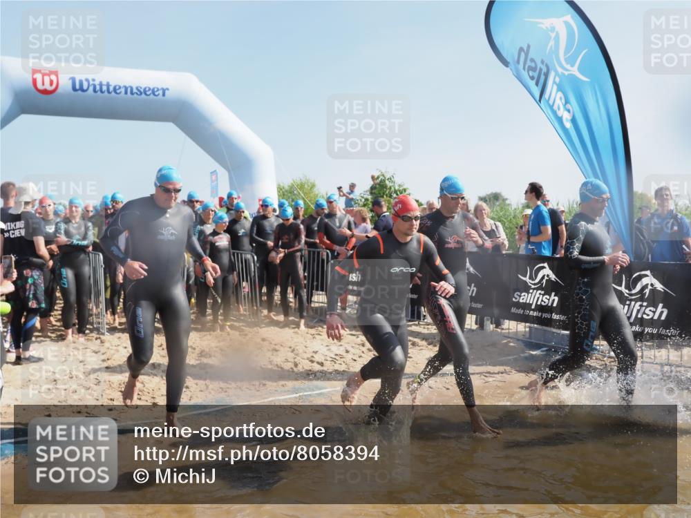 22.06.2025 - Viking Triathlon MichiJ http://msf.ph/oto/8058394 22.06.2025 10:02:48 Schwimmen 40, 98, 161, 164, 264, 323, 340, 366, 427, 429, 430, 486, 548, 552, 608 meine-sportfotos.de