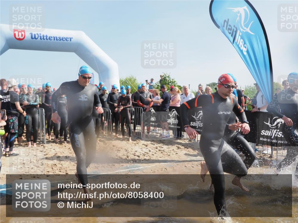 22.06.2025 - Viking Triathlon MichiJ http://msf.ph/oto/8058400 22.06.2025 10:02:48 Schwimmen 40, 98, 161, 164, 264, 323, 340, 366, 427, 429, 430, 486, 548, 552, 608 meine-sportfotos.de