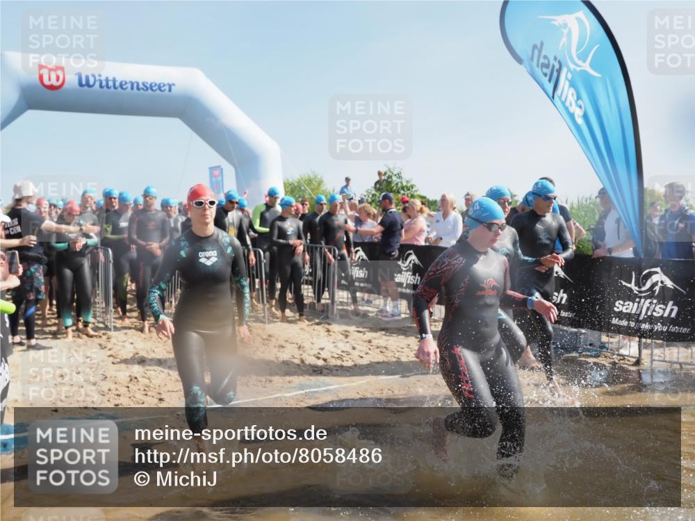 22.06.2025 - Viking Triathlon MichiJ http://msf.ph/oto/8058486 22.06.2025 10:02:56 Schwimmen 5, 40, 43, 47, 101, 154, 164, 233, 340, 398, 475, 548, 554, 608, 632 meine-sportfotos.de