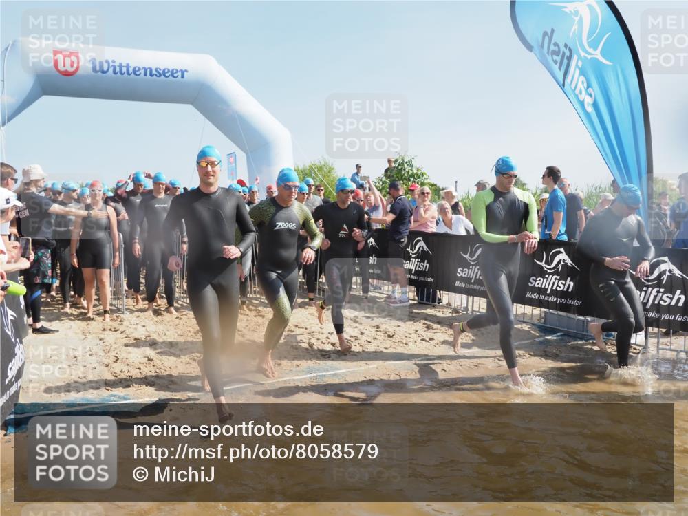 22.06.2025 - Viking Triathlon MichiJ http://msf.ph/oto/8058579 22.06.2025 10:03:07 Schwimmen 47, 101, 177, 187, 204, 208, 233, 334, 349, 398, 478, 505, 524, 602, 632 meine-sportfotos.de