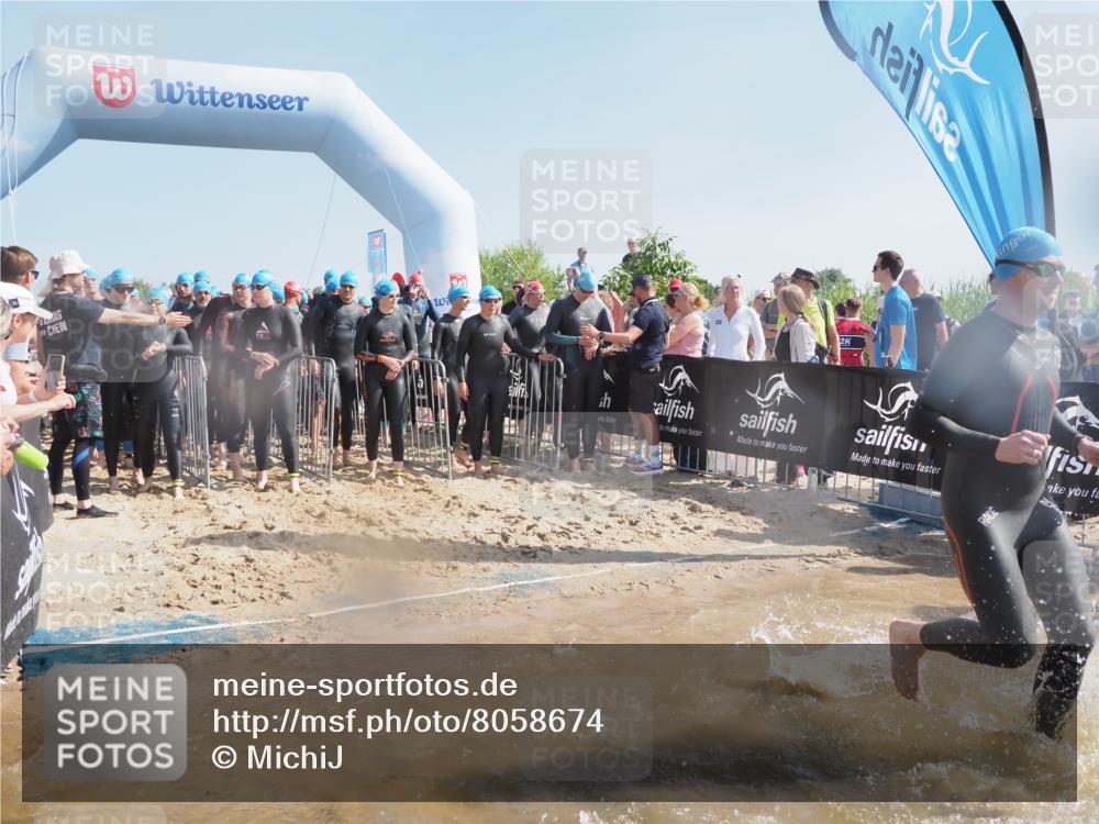 22.06.2025 - Viking Triathlon MichiJ http://msf.ph/oto/8058674 22.06.2025 10:03:18 Schwimmen 20, 34, 89, 134, 163, 187, 208, 229, 334, 348, 505, 524, 540, 636, 660 meine-sportfotos.de