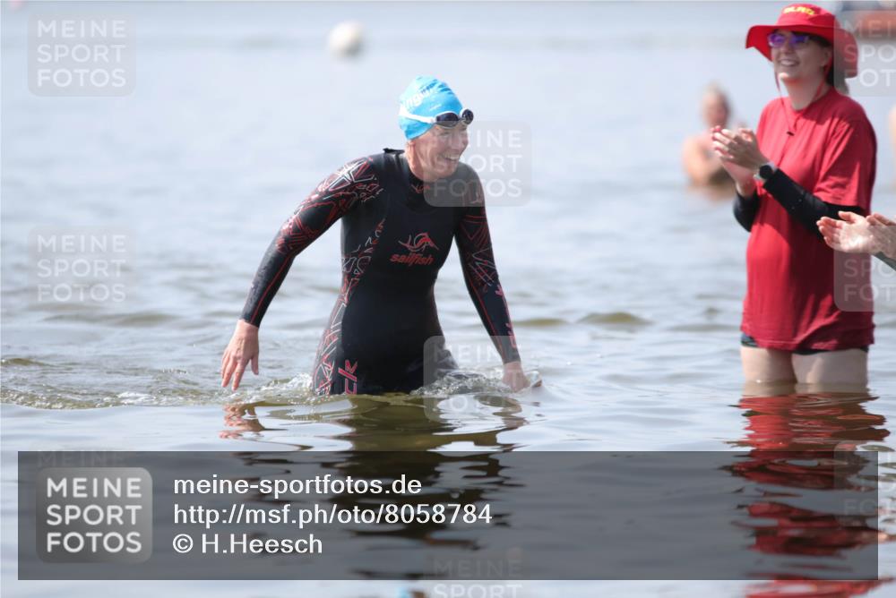 22.06.2025 - Viking Triathlon H.Heesch http://msf.ph/oto/8058784 22.06.2025 11:13:58 Schwimmen  meine-sportfotos.de