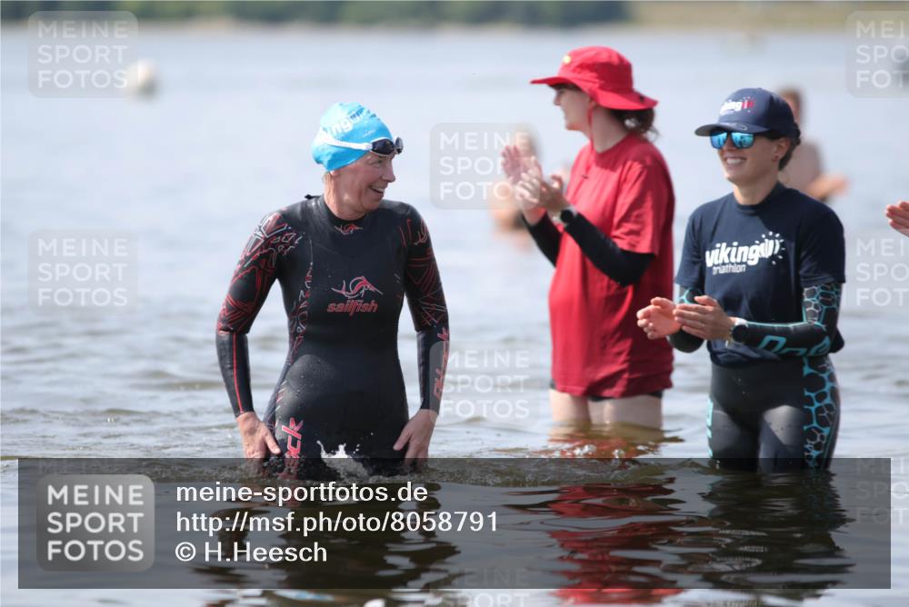 22.06.2025 - Viking Triathlon H.Heesch http://msf.ph/oto/8058791 22.06.2025 11:14:00 Schwimmen  meine-sportfotos.de