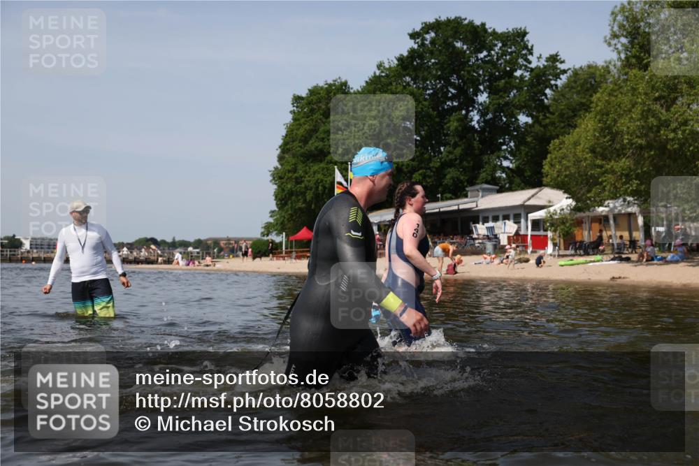 22.06.2025 - Viking Triathlon Michael Strokosch http://msf.ph/oto/8058802 22.06.2025 10:50:00 Schwimmen 69, 97, 140, 270, 273, 356 meine-sportfotos.de