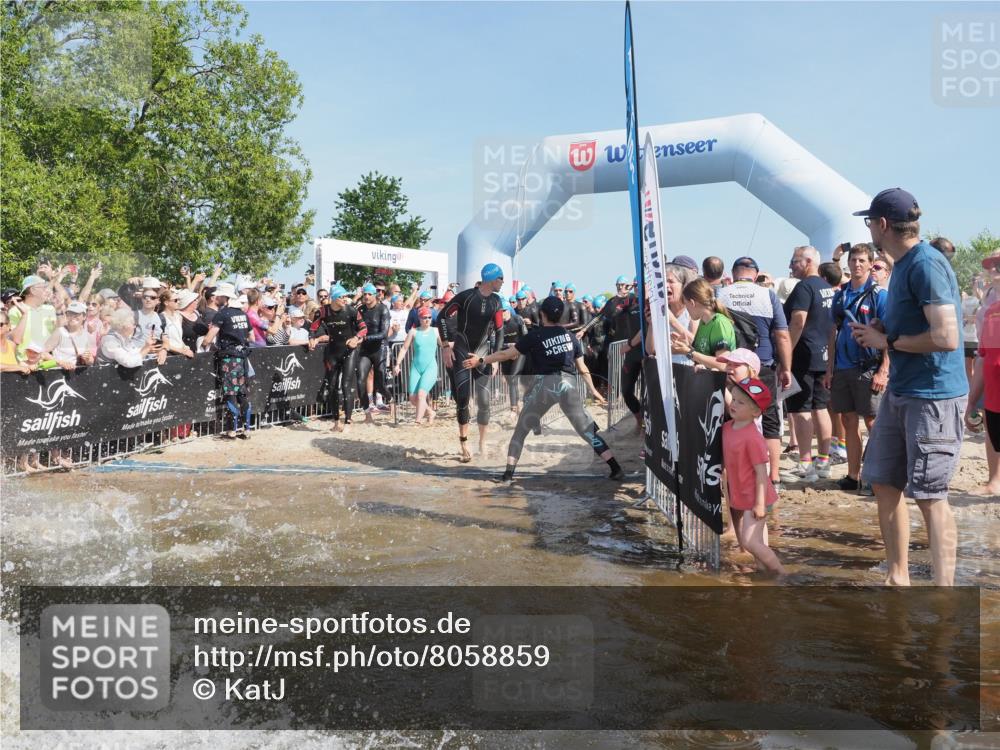 22.06.2025 - Viking Triathlon KatJ http://msf.ph/oto/8058859 22.06.2025 10:00:14 Schwimmen 2, 4, 10, 49, 100, 122, 329, 420, 485, 521, 544, 609, 611 meine-sportfotos.de