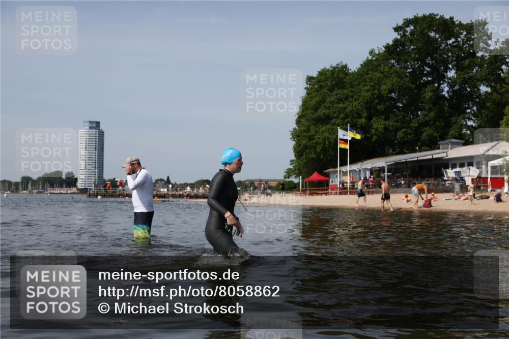 22.06.2025 - Viking Triathlon Michael Strokosch http://msf.ph/oto/8058862 22.06.2025 10:50:14 Schwimmen 97, 431, 463 meine-sportfotos.de