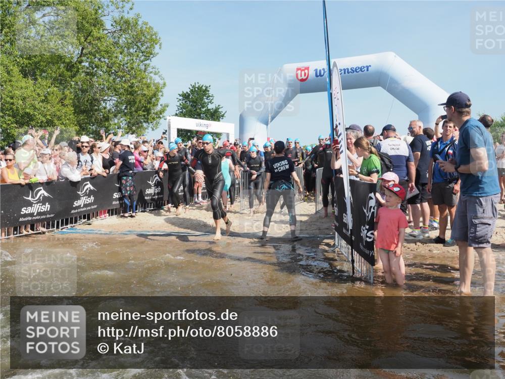 22.06.2025 - Viking Triathlon KatJ http://msf.ph/oto/8058886 22.06.2025 10:00:14 Schwimmen 2, 4, 10, 49, 100, 122, 329, 420, 485, 521, 544, 609, 611 meine-sportfotos.de