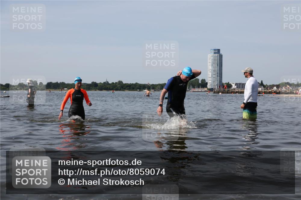 22.06.2025 - Viking Triathlon Michael Strokosch http://msf.ph/oto/8059074 22.06.2025 10:51:01 Schwimmen 308, 484, 523, 543 meine-sportfotos.de