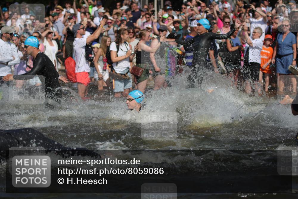 22.06.2025 - Viking Triathlon H.Heesch http://msf.ph/oto/8059086 22.06.2025 10:00:31 Schwimmen 1, 6, 7, 11, 13, 14, 15, 28, 30, 45, 46, 52, 87, 152, 175, 176, 178, 196, 198, 230, 286, 288, 367, 374, 401, 534, 623, 628, 641, 642, 651, 661 meine-sportfotos.de