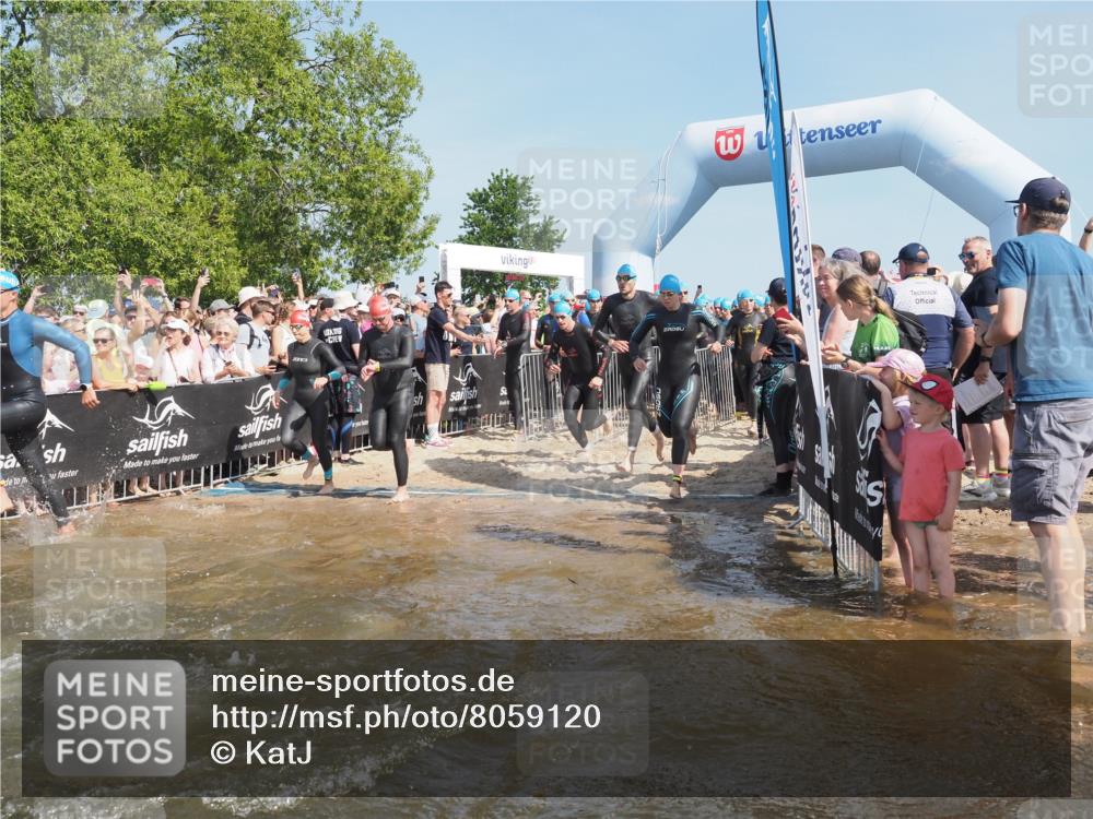 22.06.2025 - Viking Triathlon KatJ http://msf.ph/oto/8059120 22.06.2025 10:00:19 Schwimmen 2, 4, 10, 15, 28, 49, 81, 100, 122, 175, 288, 329, 367, 420, 455, 473, 485, 521, 544, 557, 609, 610, 611, 617 meine-sportfotos.de