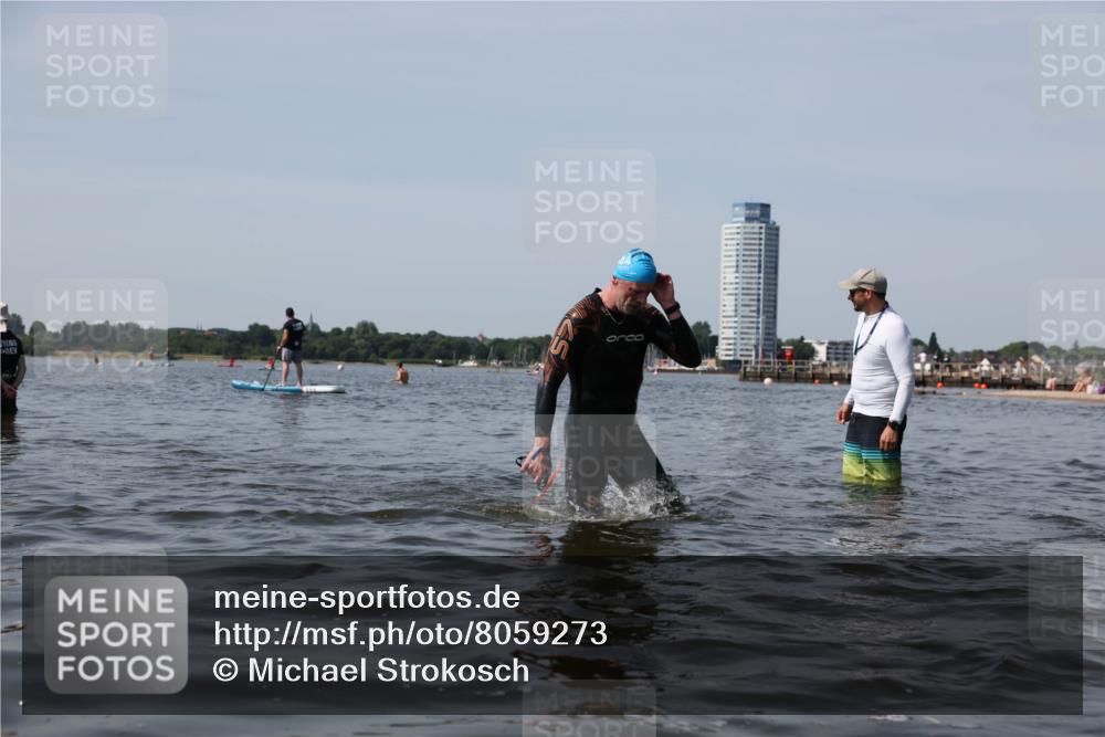 22.06.2025 - Viking Triathlon Michael Strokosch http://msf.ph/oto/8059273 22.06.2025 10:51:35 Schwimmen 292, 422 meine-sportfotos.de