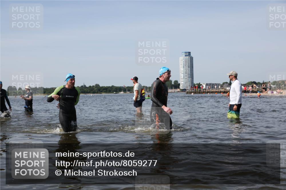 22.06.2025 - Viking Triathlon Michael Strokosch http://msf.ph/oto/8059277 22.06.2025 10:41:22 Schwimmen 54, 94, 314, 376, 390, 631 meine-sportfotos.de
