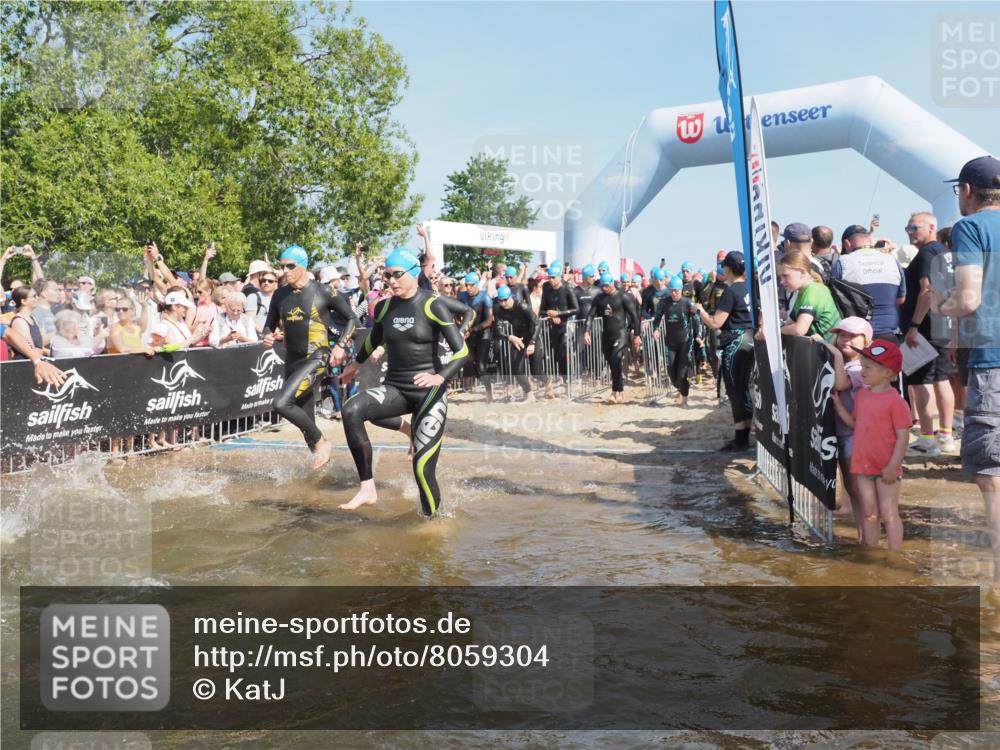 22.06.2025 - Viking Triathlon KatJ http://msf.ph/oto/8059304 22.06.2025 10:00:22 Schwimmen 2, 4, 6, 10, 14, 15, 28, 46, 49, 81, 100, 122, 152, 175, 176, 198, 230, 286, 288, 329, 367, 420, 455, 473, 485, 521, 544, 557, 609, 610, 611, 617, 661 meine-sportfotos.de