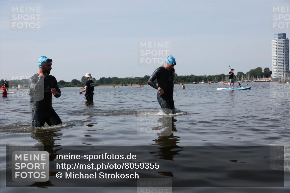 22.06.2025 - Viking Triathlon Michael Strokosch http://msf.ph/oto/8059355 22.06.2025 10:51:56 Schwimmen 169, 542 meine-sportfotos.de