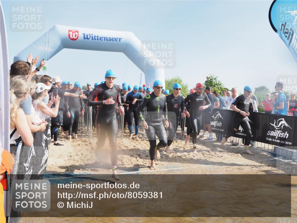 22.06.2025 - Viking Triathlon MichiJ http://msf.ph/oto/8059381 22.06.2025 10:04:26 Schwimmen 115, 146, 195, 209, 239, 253, 335, 375, 377, 408, 419, 447, 457, 506, 629 meine-sportfotos.de