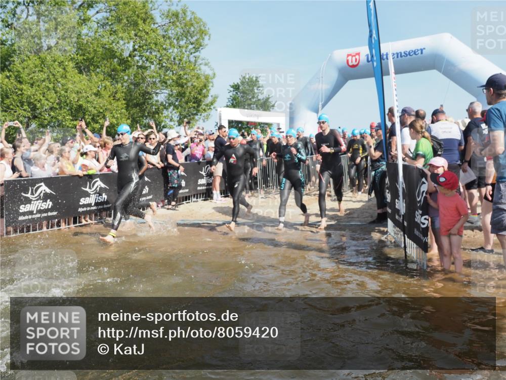 22.06.2025 - Viking Triathlon KatJ http://msf.ph/oto/8059420 22.06.2025 10:00:24 Schwimmen 6, 10, 14, 15, 28, 46, 49, 52, 81, 122, 152, 175, 176, 198, 230, 286, 288, 329, 367, 420, 455, 473, 485, 544, 557, 610, 611, 617, 661 meine-sportfotos.de