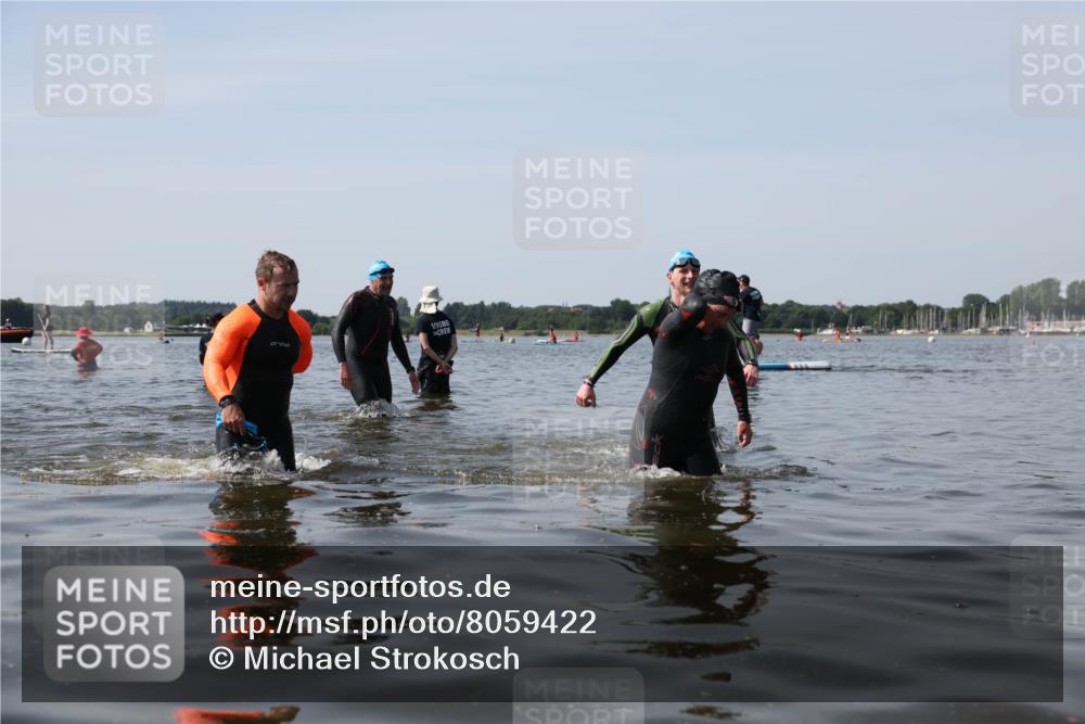 22.06.2025 - Viking Triathlon Michael Strokosch http://msf.ph/oto/8059422 22.06.2025 10:52:14 Schwimmen 116, 136, 481, 490, 542 meine-sportfotos.de