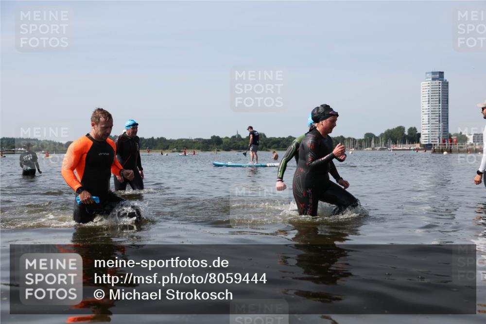 22.06.2025 - Viking Triathlon Michael Strokosch http://msf.ph/oto/8059444 22.06.2025 10:52:15 Schwimmen 116, 136, 481, 490, 542 meine-sportfotos.de