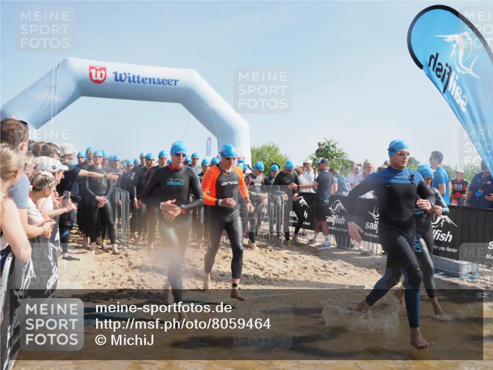 22.06.2025 - Viking Triathlon MichiJ http://msf.ph/oto/8059464 22.06.2025 10:04:31 Schwimmen 146, 209, 238, 239, 327, 335, 375, 419, 447, 457, 482, 506, 514, 629, 662 meine-sportfotos.de