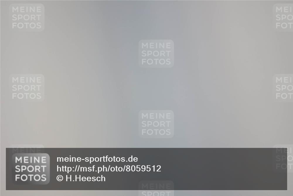 22.06.2025 - Viking Triathlon H.Heesch http://msf.ph/oto/8059512 22.06.2025 10:32:30 Schwimmen 53, 80, 147, 170, 173, 208, 278, 461, 492, 554 meine-sportfotos.de