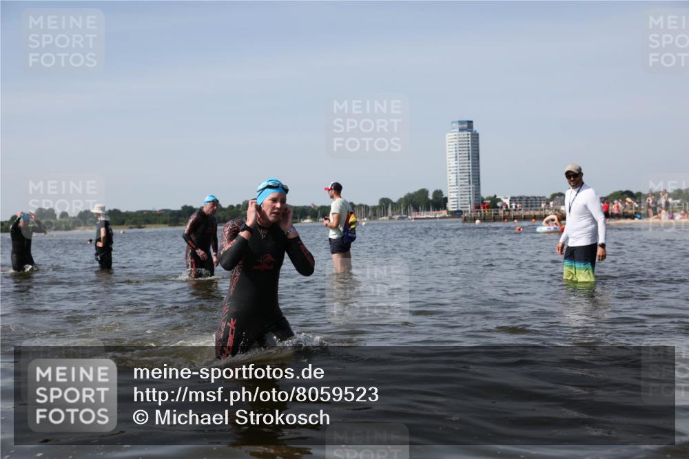 22.06.2025 - Viking Triathlon Michael Strokosch http://msf.ph/oto/8059523 22.06.2025 10:41:53 Schwimmen 58, 142, 159, 199, 221, 625 meine-sportfotos.de